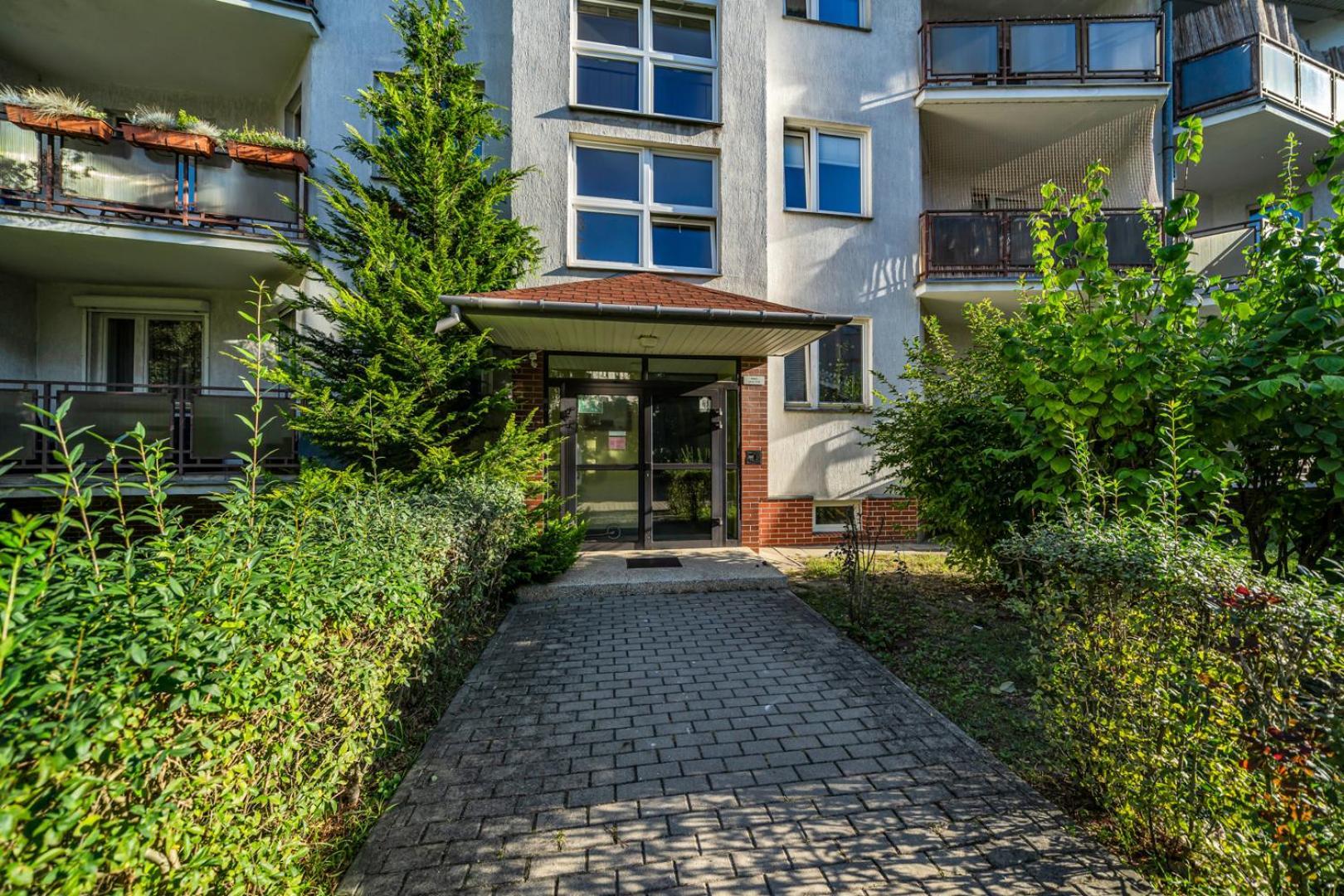 Apartament Ochota - Park, Bus&trains Nearby - By Rentujemy