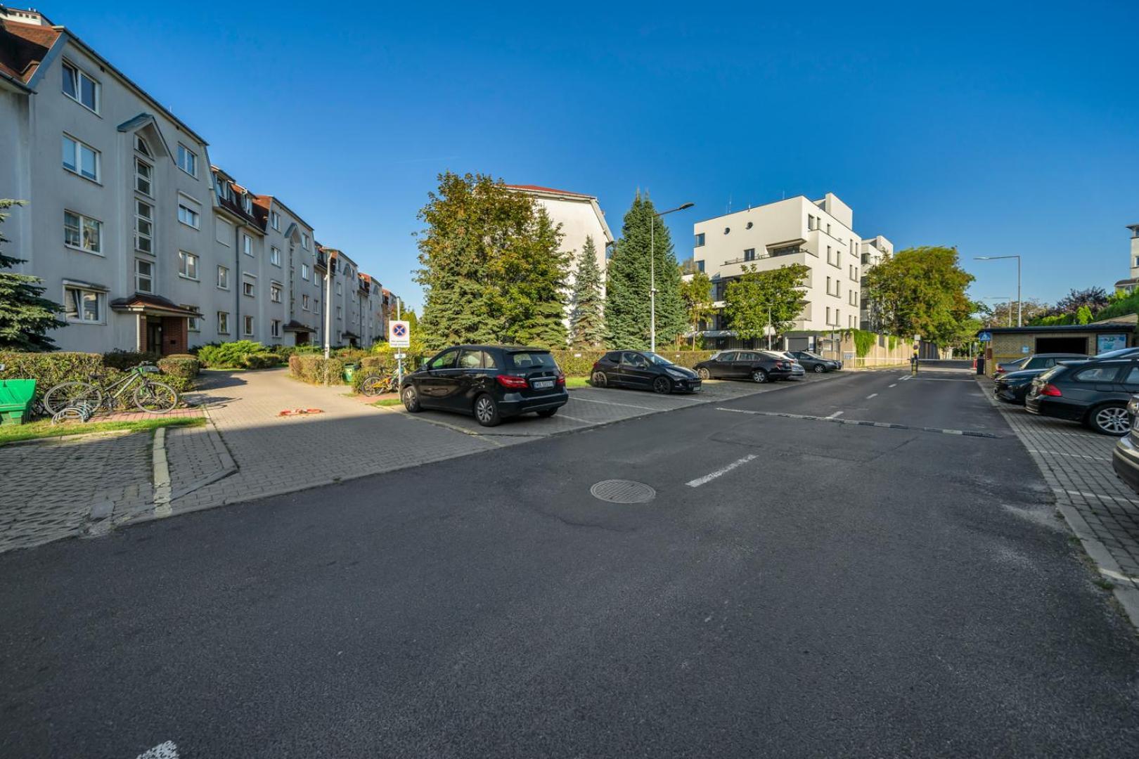 Apartament Ochota - Park, Bus&trains Nearby - By Rentujemy
